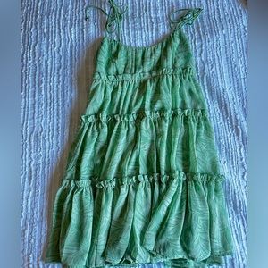 Selfie Leslie Women’s Rumi String Tie Babydoll Dress Leaf Print Green, Size S